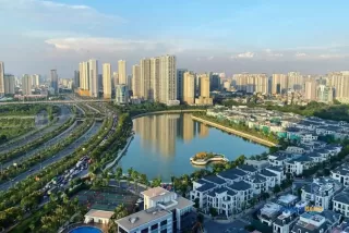 Choáng váng với cơn sốt biệt thự Hà Nội: Giá tăng 3-4 lần, xuất hiện những căn biệt thự có giá kỷ lục…có nhiều tiền cũng không mua được